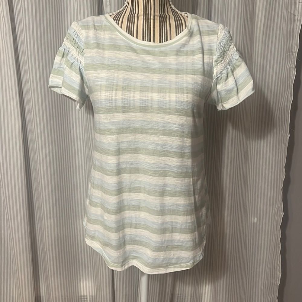 Lc Lauren Conrad tshirt. XS. Lightweight.